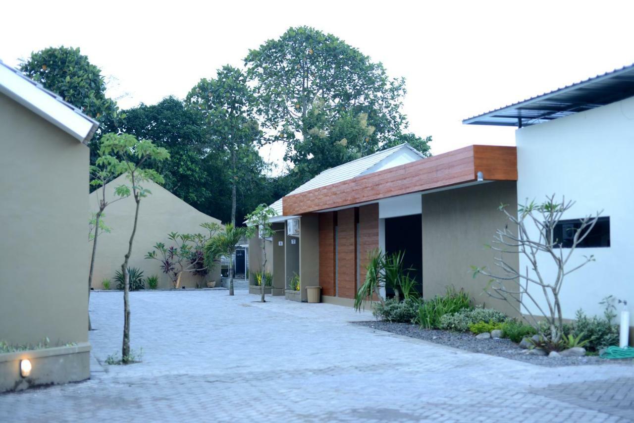 Reddoorz Syariah Plus Near Banyuwangi Airport 외부 사진